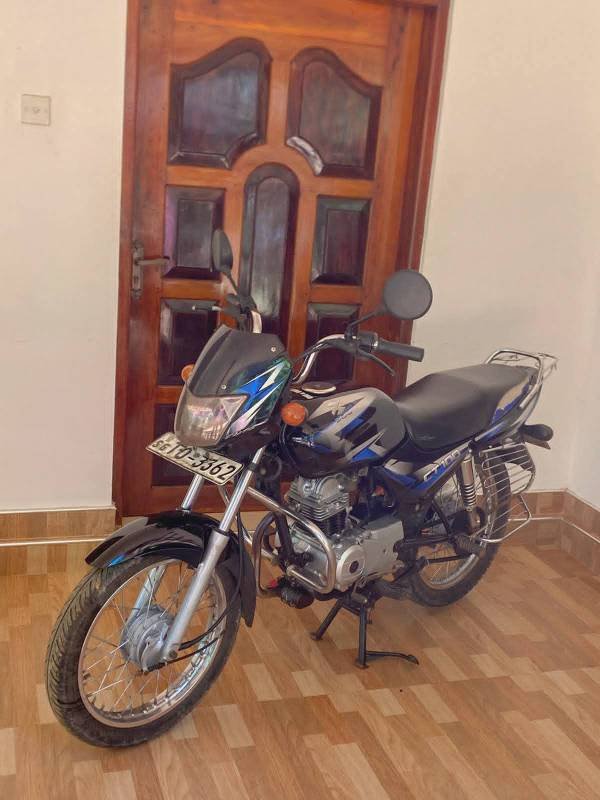 Bajaj CT100 for sale