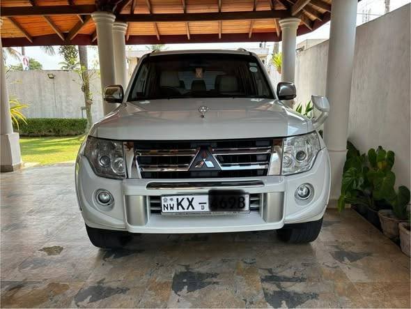Spotless Mitsubishi Montero V98