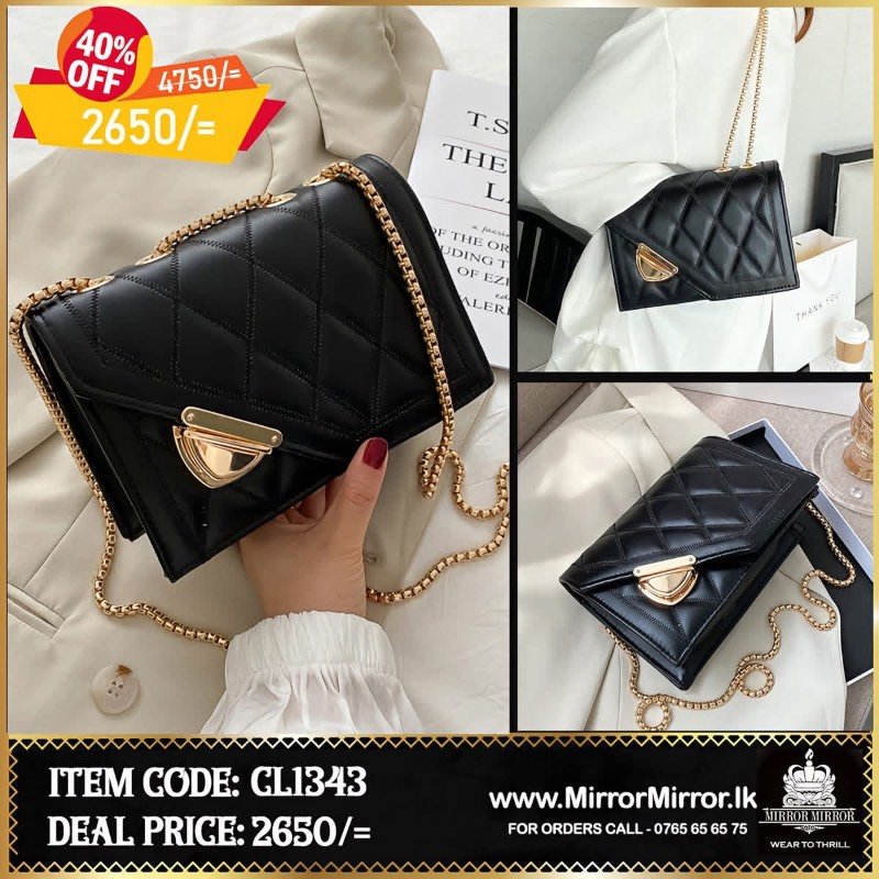 Ladies hand bag
