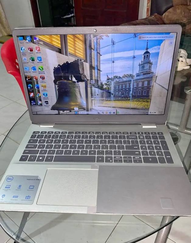 13 11 gen laptop for sale