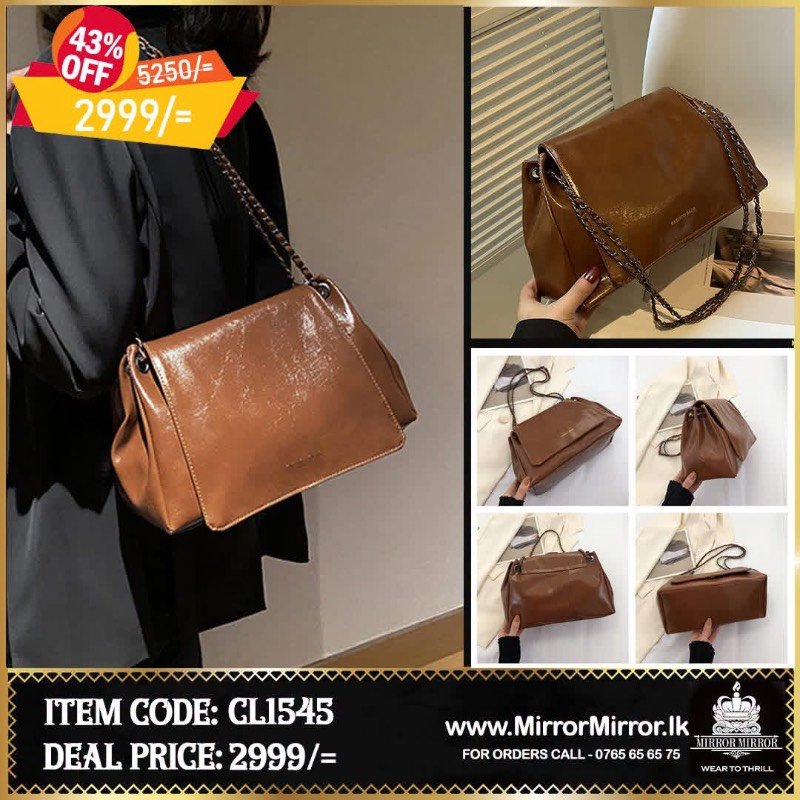Ladies hand bag