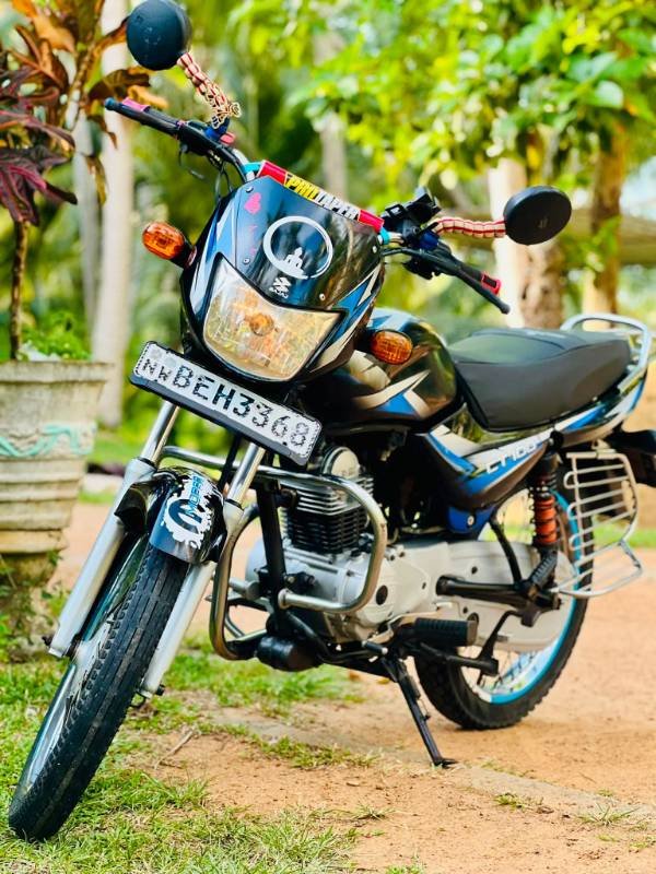 Bajaj cT100 for sale