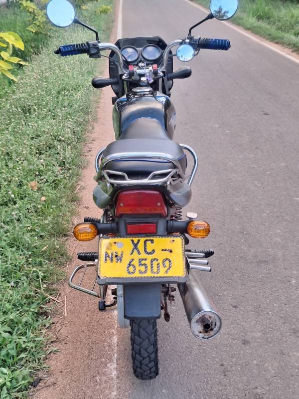 Bajaj CT100 for sale
