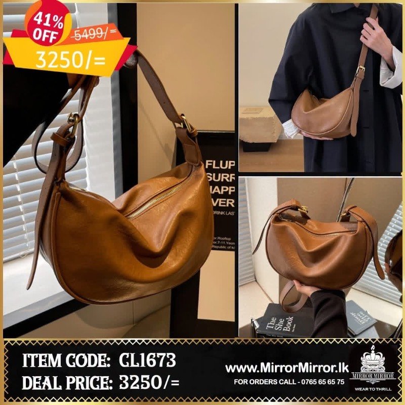 Ladies hand bag