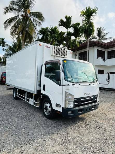 Isuzu 18.5 Feet Unregistered Japan Lorry