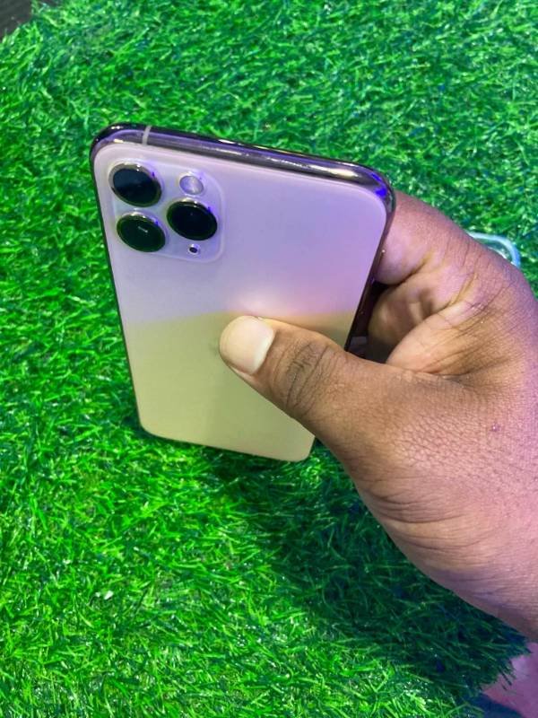 iPhone 11 Pro