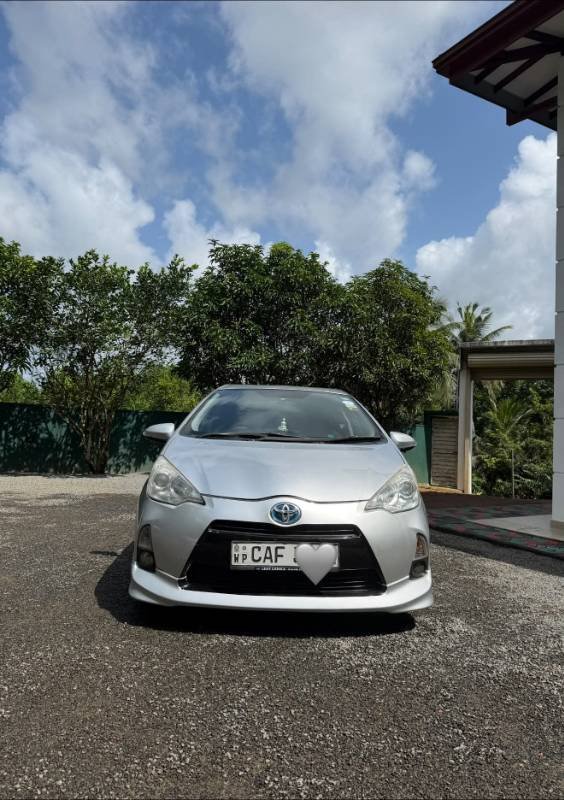 Toyota aqua for sale