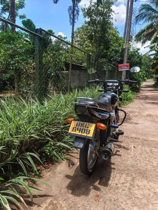 Bajaj CT100 for sale