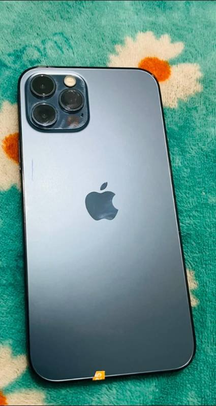 I PHONE 12 pro