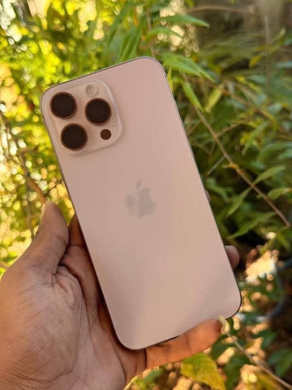 i16 Pro Max
