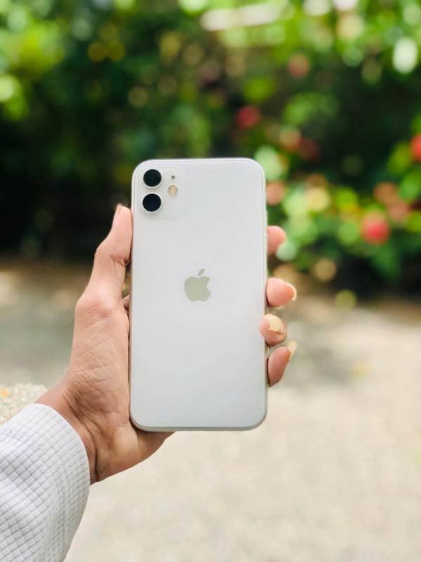 I Phone 11