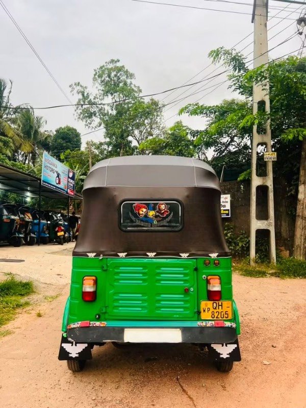 Bajaj Three wheeler For Sale