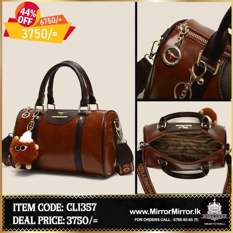 Ladies hand bag