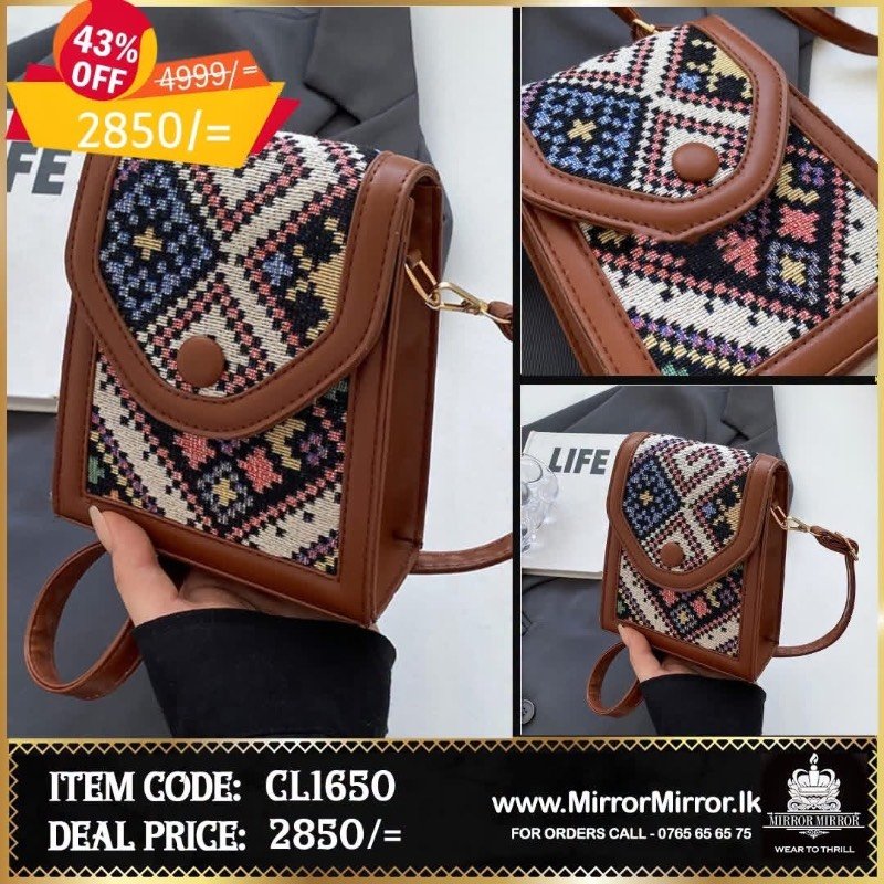 Ladies hand bag