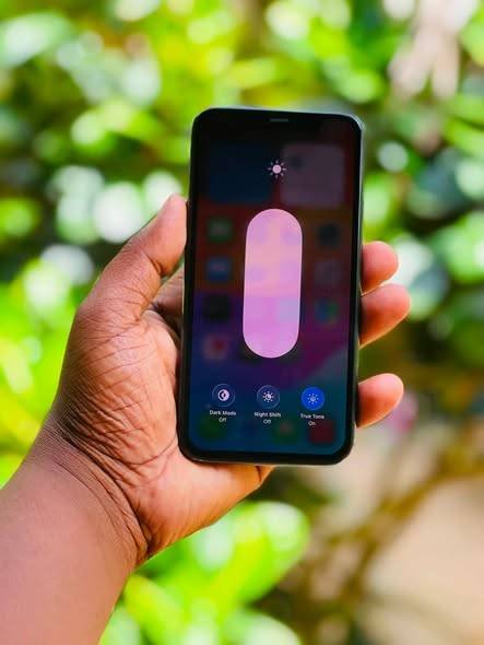 IPHONE 11 PRO