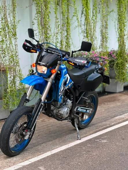 Kawasaki D tracker 250