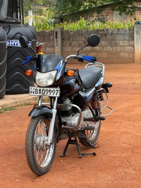 Bajaj CT100 for sale