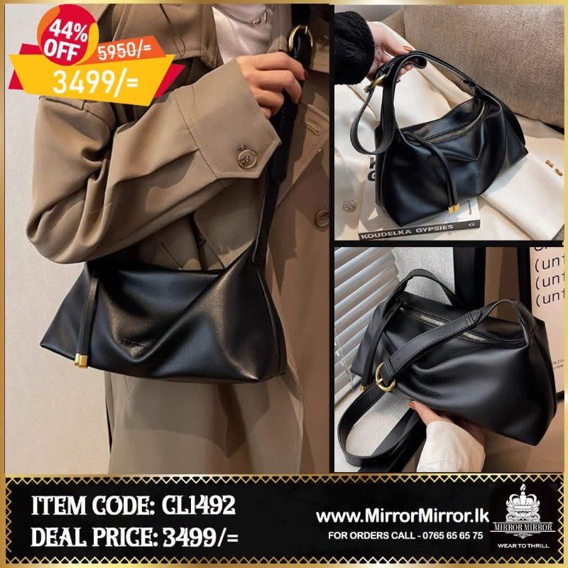 Ladies hand bag