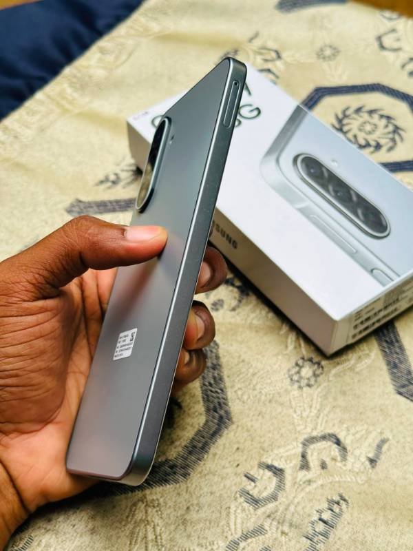 Samsung galaxy A17 for sale