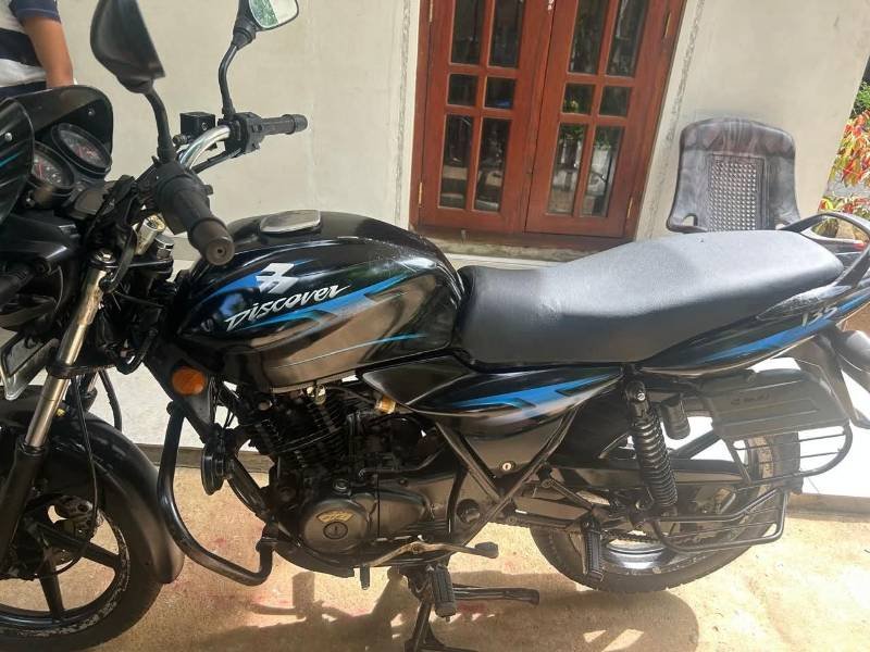Bajaj Discover for sale