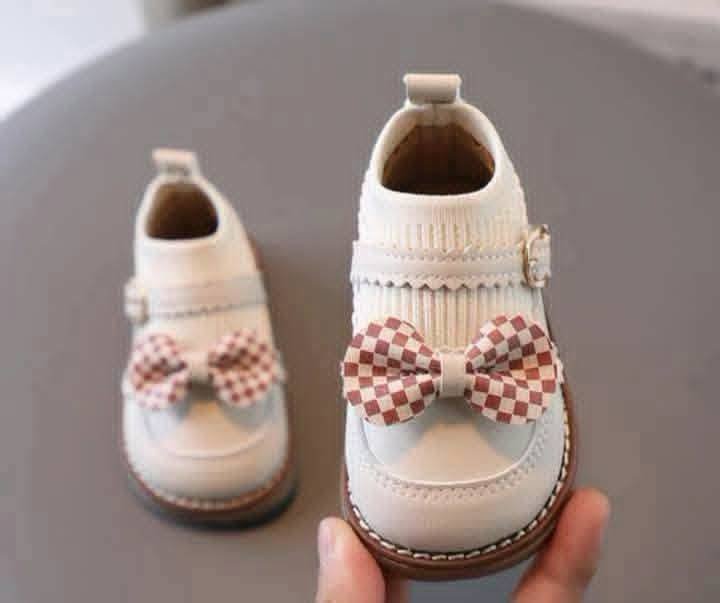 kids’ shoes