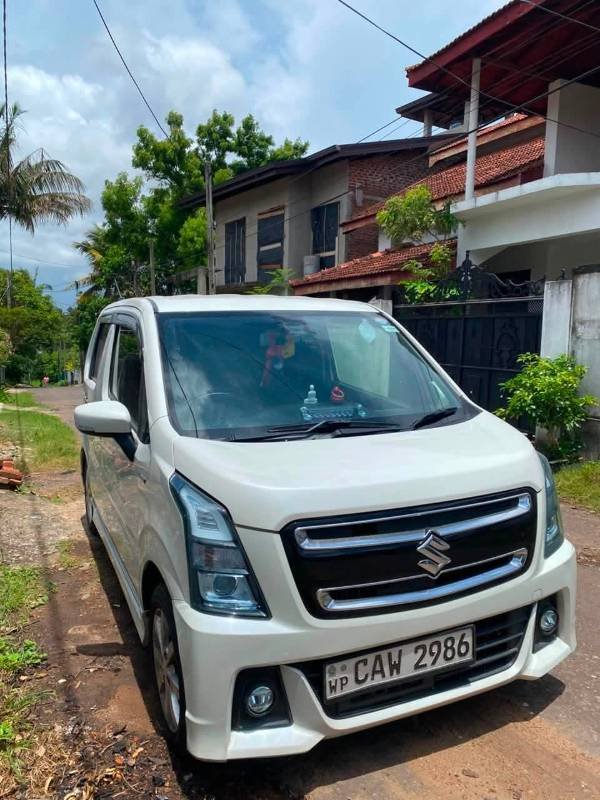 Suzuki Stingray 2018