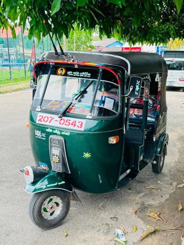 Bajaj Threeweel for sale