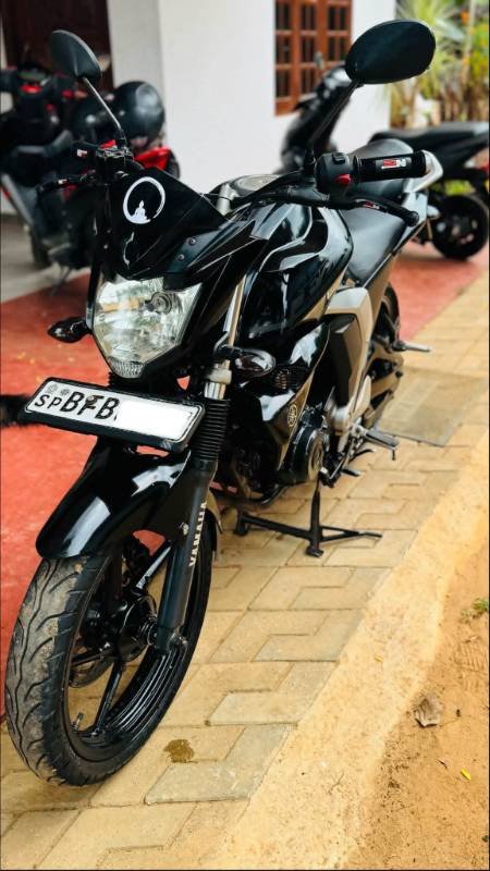 Yamaha fz v2