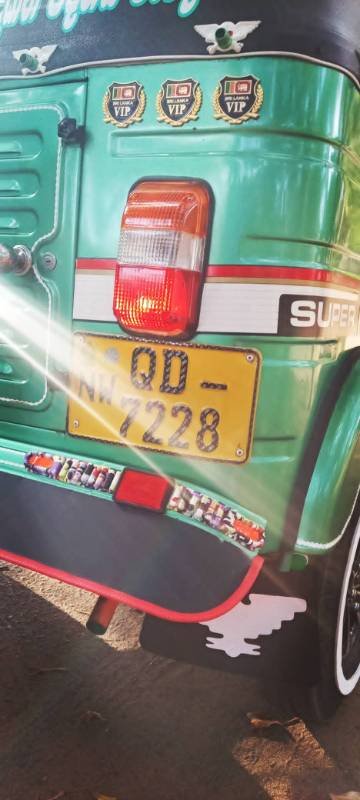 Bajaj Threeweel for sale