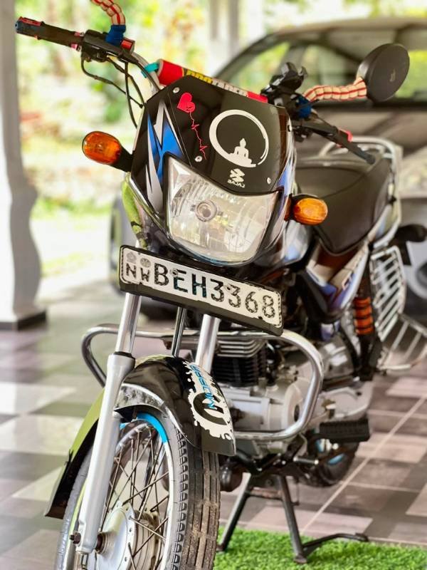 Bajaj CT100 for sale