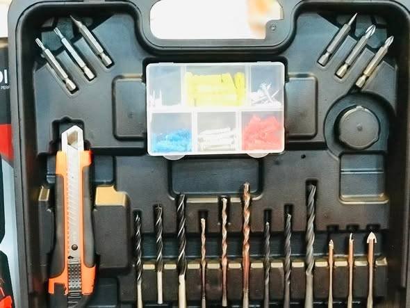 13mm Impact drill with tool set