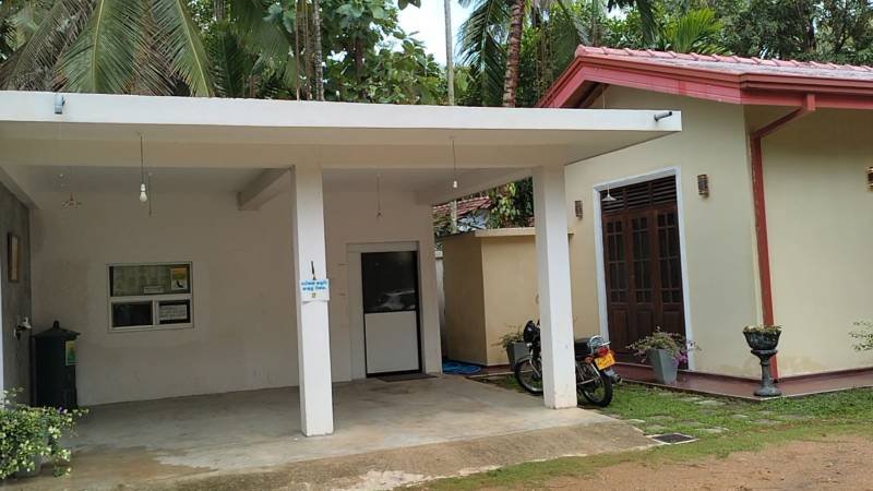 සුඛෝපභෝගි නව නිවස විකිණීමට