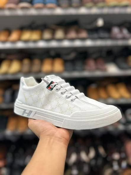 Step Into Style with Our Premium Sneakers 👟✨