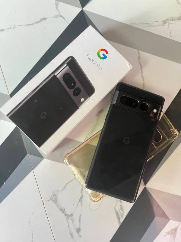 Google Pixel 7 Pro / I phone Ex for sale