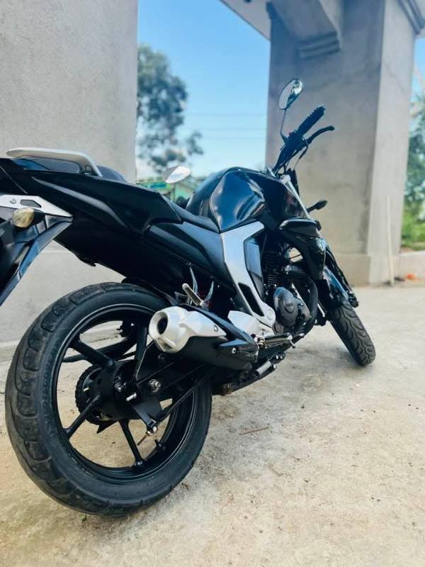 Yamaha FZ for sale
