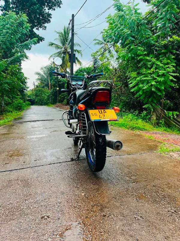 Bajaj CT100 for sale