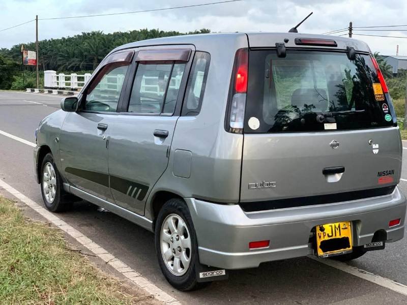 Nisan cube for sale