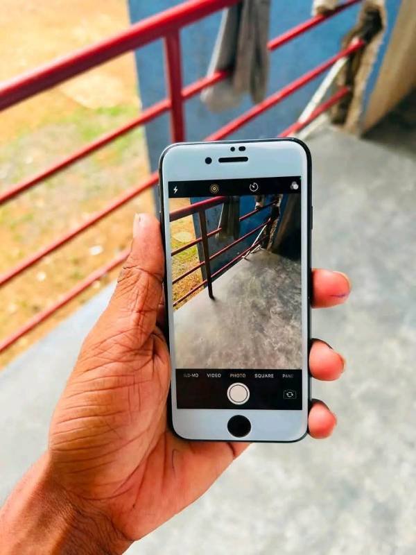 I phone  8 for sale