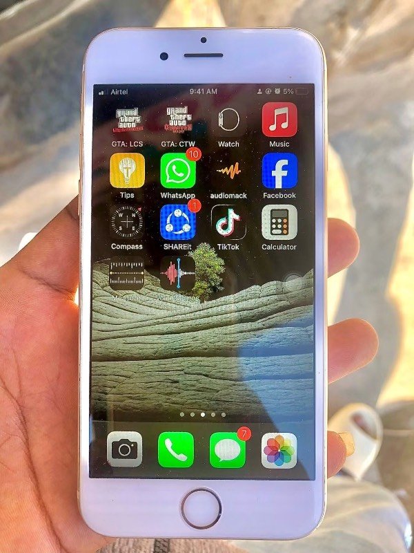 Phone For sale