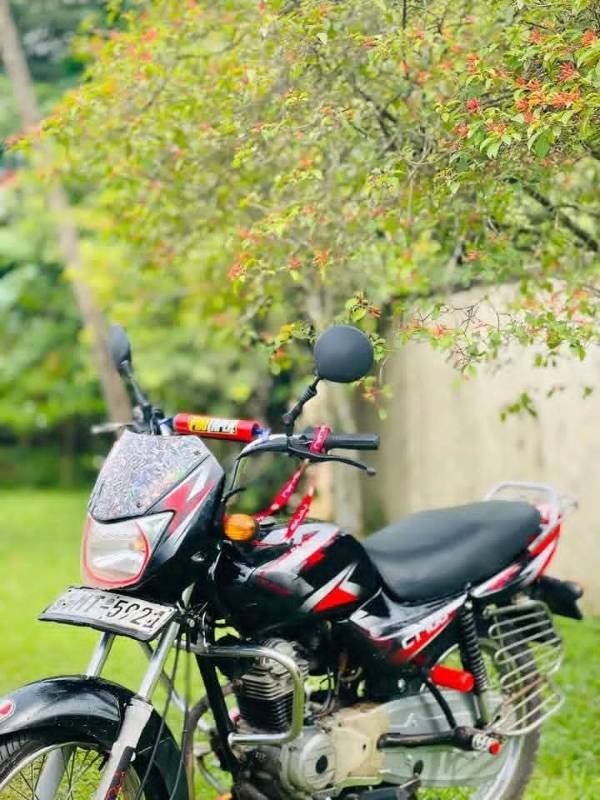 Bajaj CT100 for sale