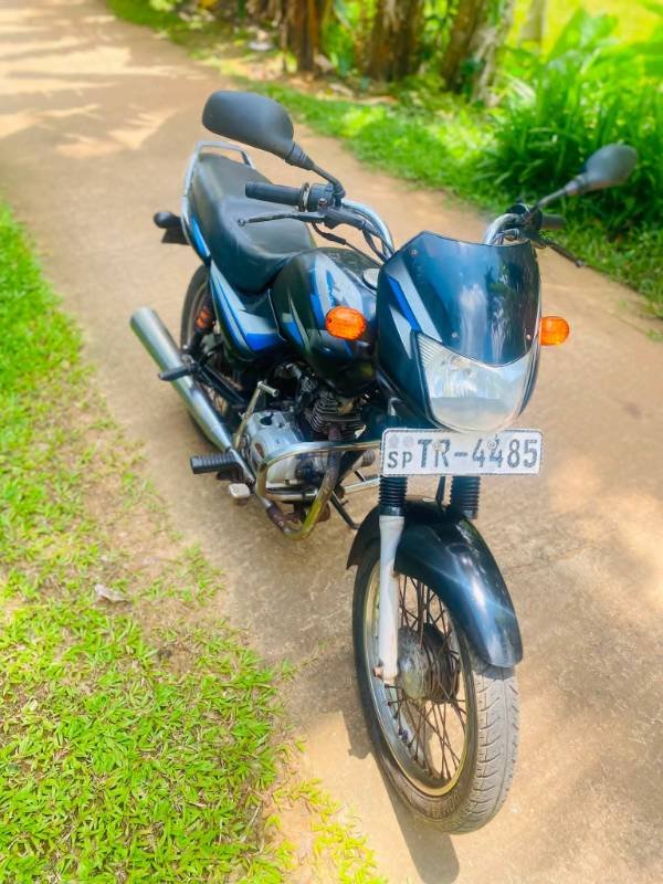 Bajaj CT100 for sale