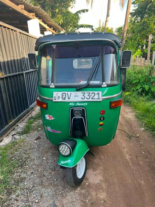 Bajaj Threeweel for sale