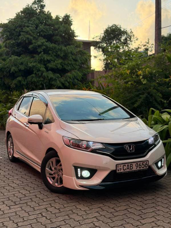 Honda Fit GP5 2014