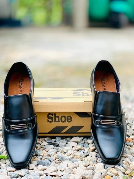Step into style and comfort with our Men’s Office Shoes 👞