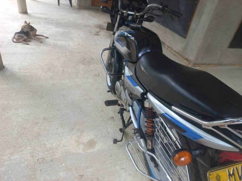Bajaj CT100 for sale