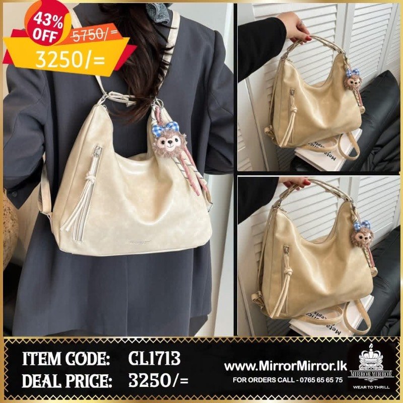 Ladies hand bag