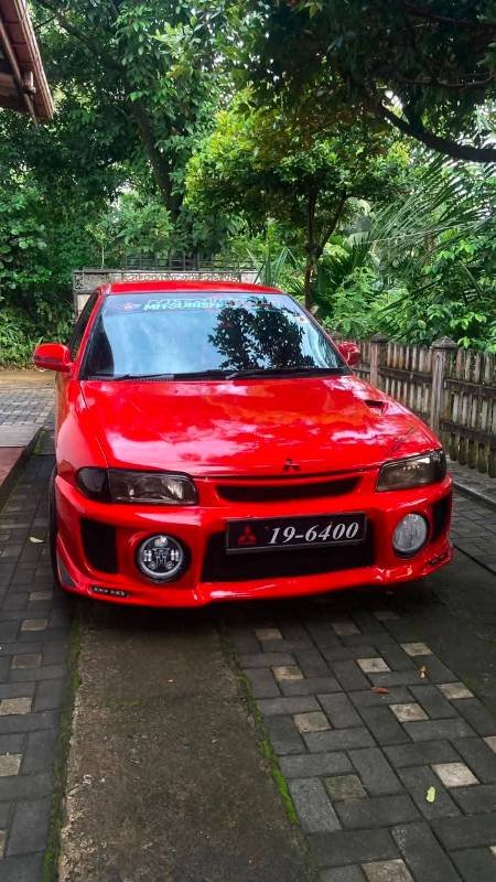 Mitsubishi Lancer CB3A