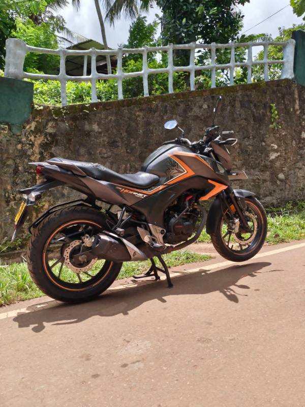 Yamaha FZ for sale