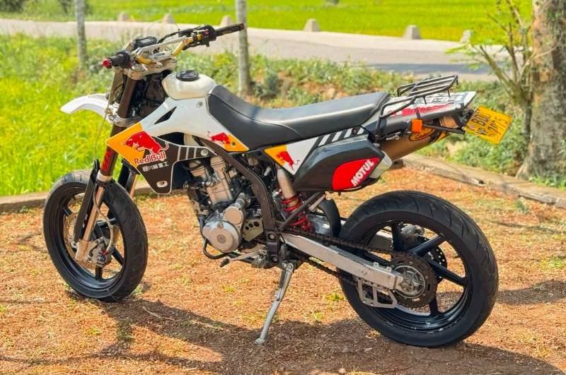 Suzuki sb tracker for sale