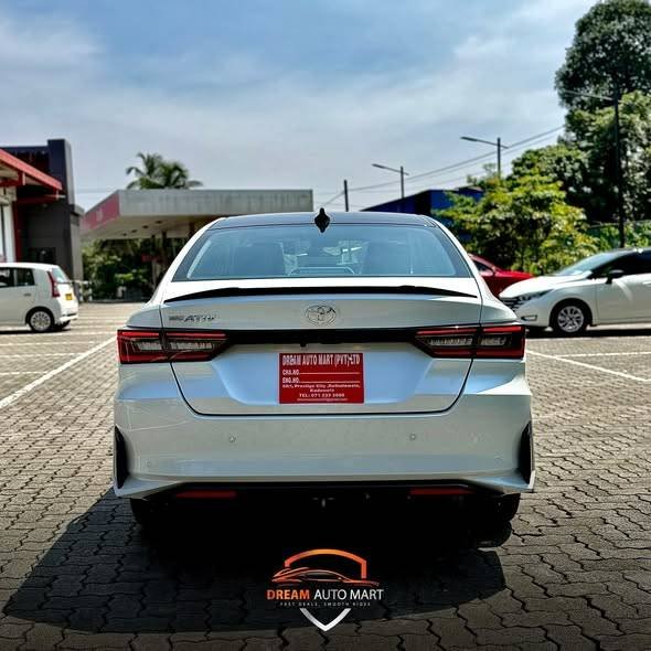 Toyota Yaris Ativ 2025